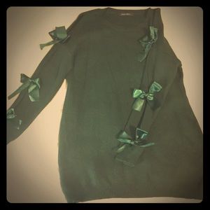 French slit sleeve bow sweater